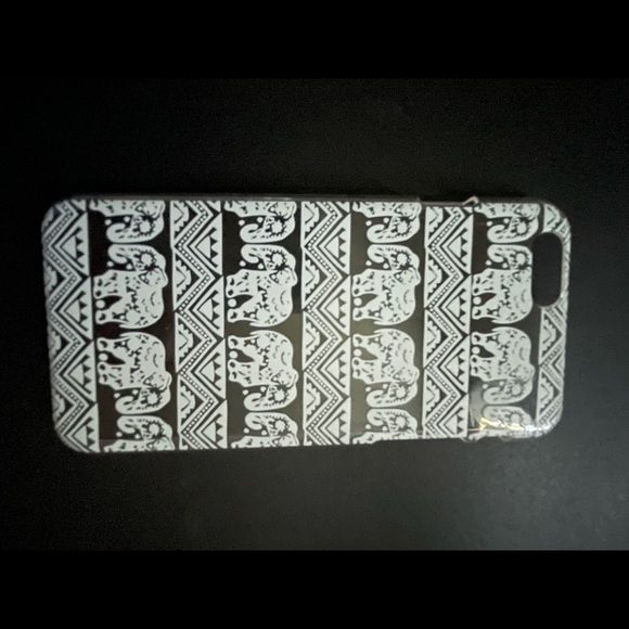 A bundle of 6 iPhone 6/6s soft ,flexible cases. - Picture 6 of 7